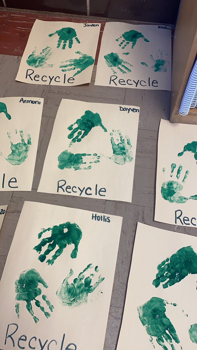 hszellner1's tweet photo. Making new vocabulary meaningful #Recycle #esc9headstart @BookerTWashElem https://t.co/Jjfrmo70xH