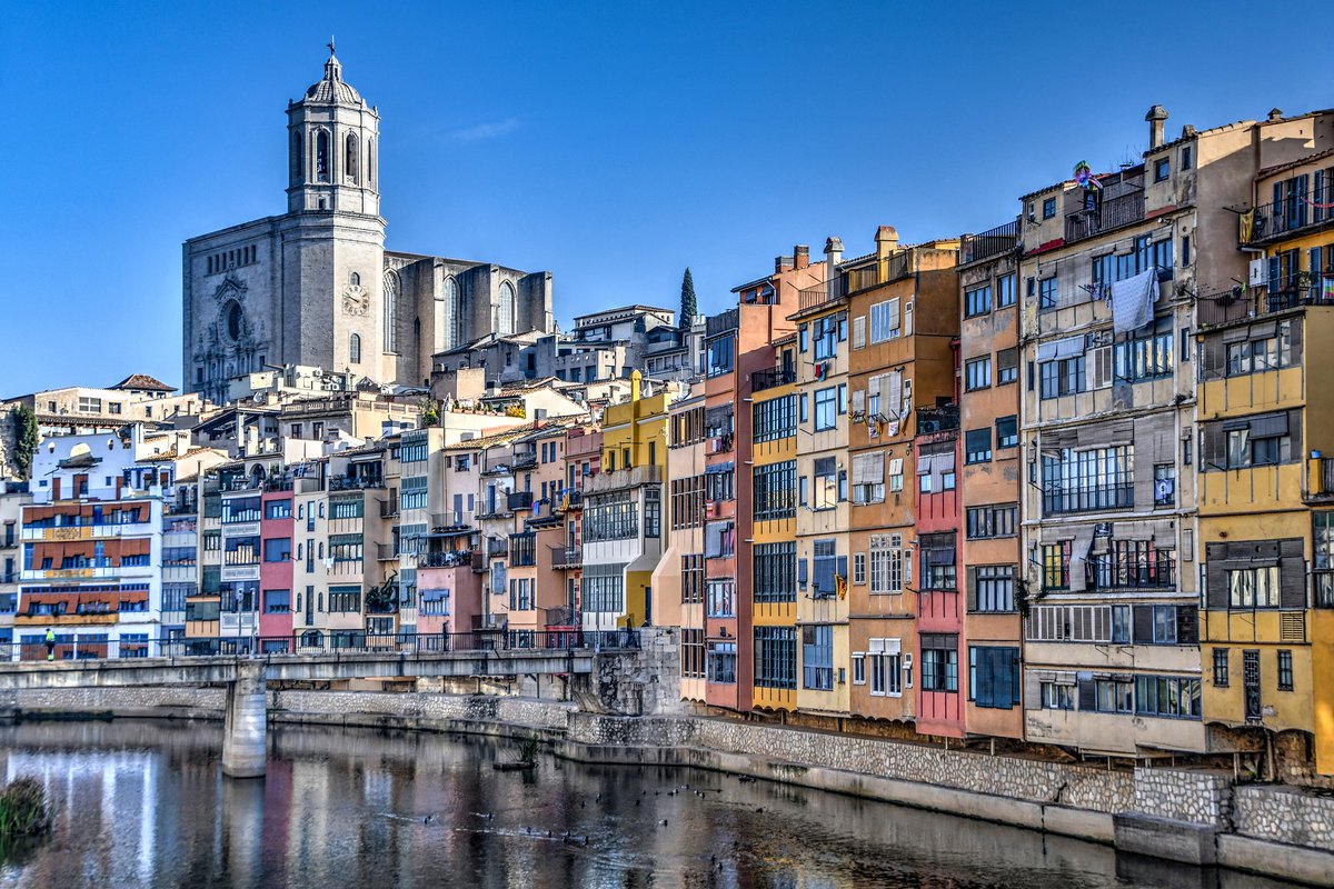icriml's tweet photo. 🌏III International Conference on Revitalisation of Indigenous and Minoritised Languages (ICRMIL) will be held both in Girona and Perpinyà.

🗓️Deadline for proposals submission: February 15, 2022:
https://t.co/tL0vg5I7S3 https://t.co/T99usgtNEZ