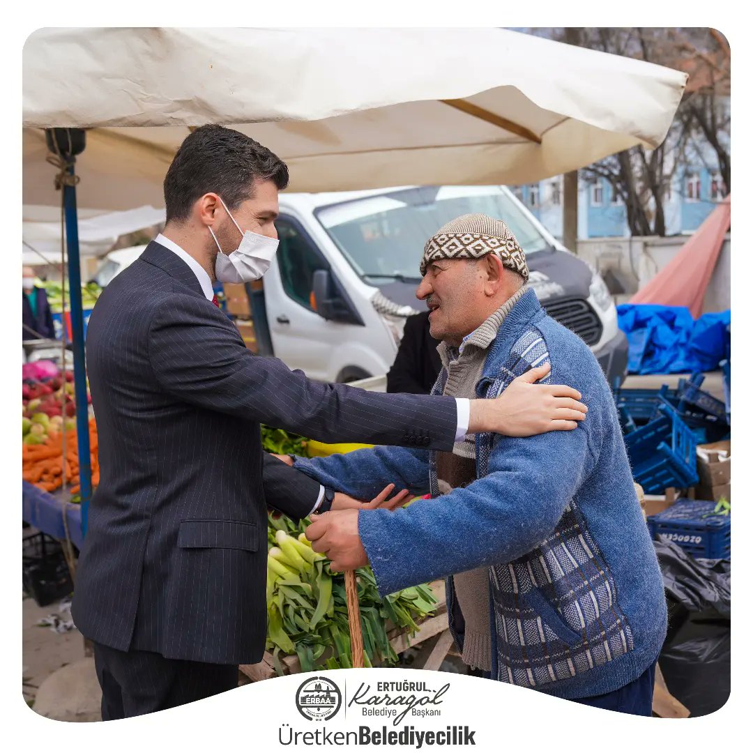 Ertugrulkaragol's tweet photo. Salı pazarında esnaflarımızı ziyaret ettik.Esnaflarımıza hayırlı işler dileyip sorunlarını ve taleplerini dinledik. Sıcak karşılamaları,hoş sohbetleri için tüm esnaflarımıza, teşekkür ediyor,bereketli kazançlar diliyorum.
#ertugrulkaragol
#erbaabelediyesi
#üretkenbelediyecilik https://t.co/CiTs1nhx5u