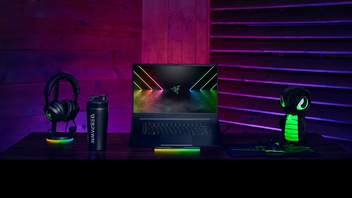 Razer's tweet photo. Power. Performance. Perfection. With the latest 12th Gen @intel Core Processor and @nvidia GeForce RTX 30 Series GPUs packed into the latest Razer Blade 15, experience unrivalled performance for work &amp; play. Pre-order now: https://t.co/kekoSC9Hru https://t.co/FdfycXgTQo