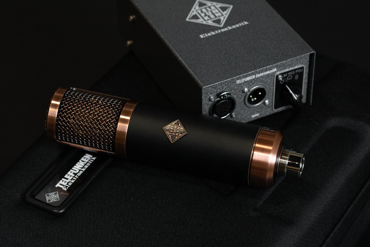 TELEFUNKEN_Mics's tweet photo. The TF39 expands on the "Copperhead" sound by adding 3-pattern selection between cardioid, omnidirectional, and figure-8. #telefunken #telefunkenmics #TF39 #copperhead https://t.co/WqTa3QiLbn