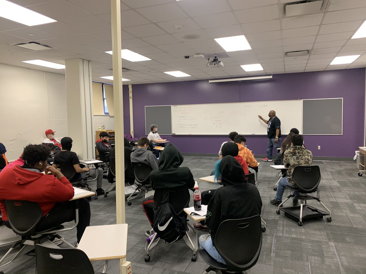 GWContinentals's tweet photo. When your juniors and seniors have ASVAB testing tomorrow, you have ASVAB BOOTCAMP to prepare. #YouCanDoIt #TestTakingStrategies #MilitarySupport #31+ https://t.co/sPTozJXLgR