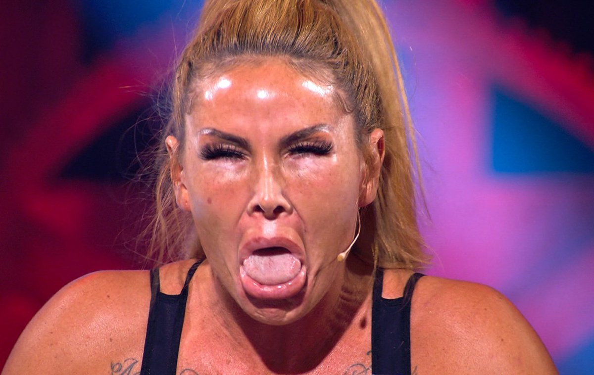 Da machste Twitter auf, siehst Chris Tall in den Trends, überlegst dir wir was er wohl angestellt hat, und dann ist es nicht weniger als das größte Verbrechen der TV-Geschichte. 

<a href="/LutzvanderHorst/">Lutz van der Horst</a> ist der einzig akzeptable Ersatz für Daniel. <a href="/RTL_com/">RTL</a>.