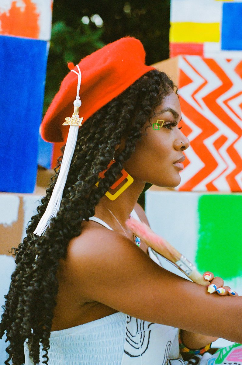 destiniloistine's tweet photo. OUT OF THE BOX 📦🎨 Shoot inspired by the Disney show 🤪 

Didn’t have a live graduation so I made my own celebration🤓 while cultivating a space that embodies my approach to design—out of the box! 

Here’s to unlocking my artistry✨

Nails @OGshaemariee 💅🏽
Photo 📸 Chanel Thomas https://t.co/SRMixJQs5Q