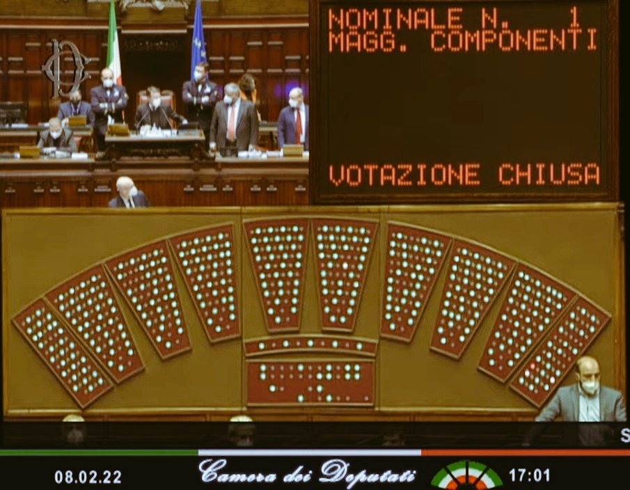Facciamo_ECO's tweet photo. Il #Parlamento ha approvato a maggioranza assoluta il la riforma costituzionale che introduce nella #Costituzione la tutela dell’#ambiente, della #biodiversità e degli #animali. Una pagina storica per la tutela del nostro #ambiente e per il futuro delle #prossimegenerazioni. https://t.co/G1lEc94cSL