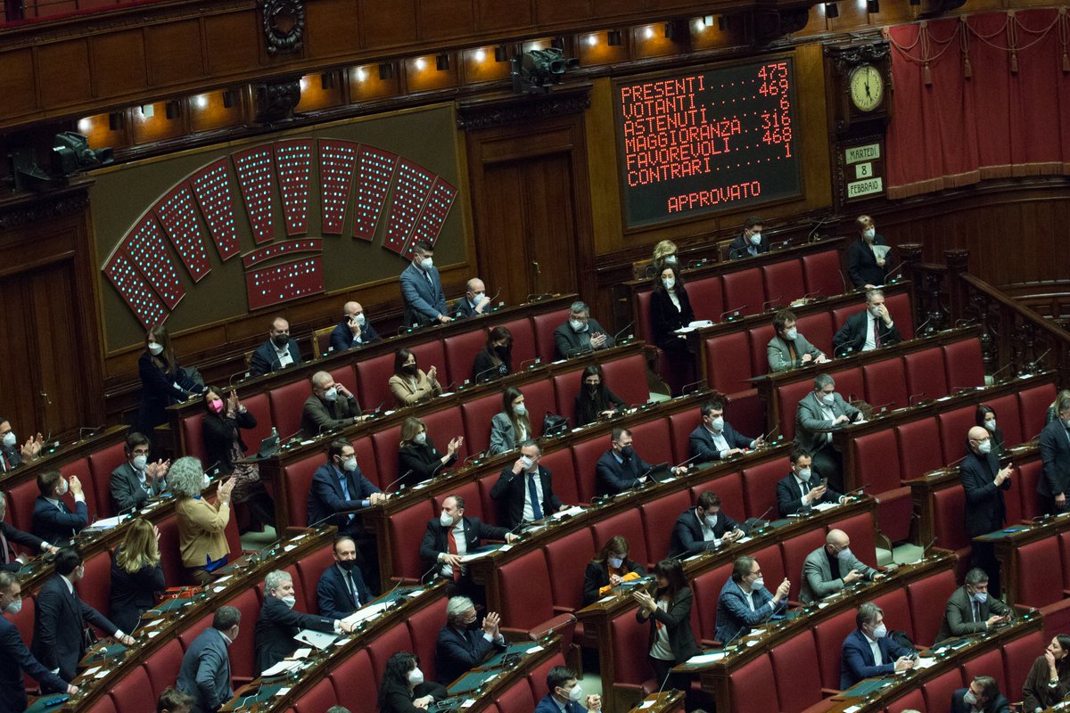 Montecitorio's tweet photo. 468 voti favorevoli. Sì definitivo della Camera alle  modifiche agli articoli 9 e 41 della #Costituzione in materia di tutela dell'#ambiente #OpenCamera https://t.co/ruNMk7pLQt