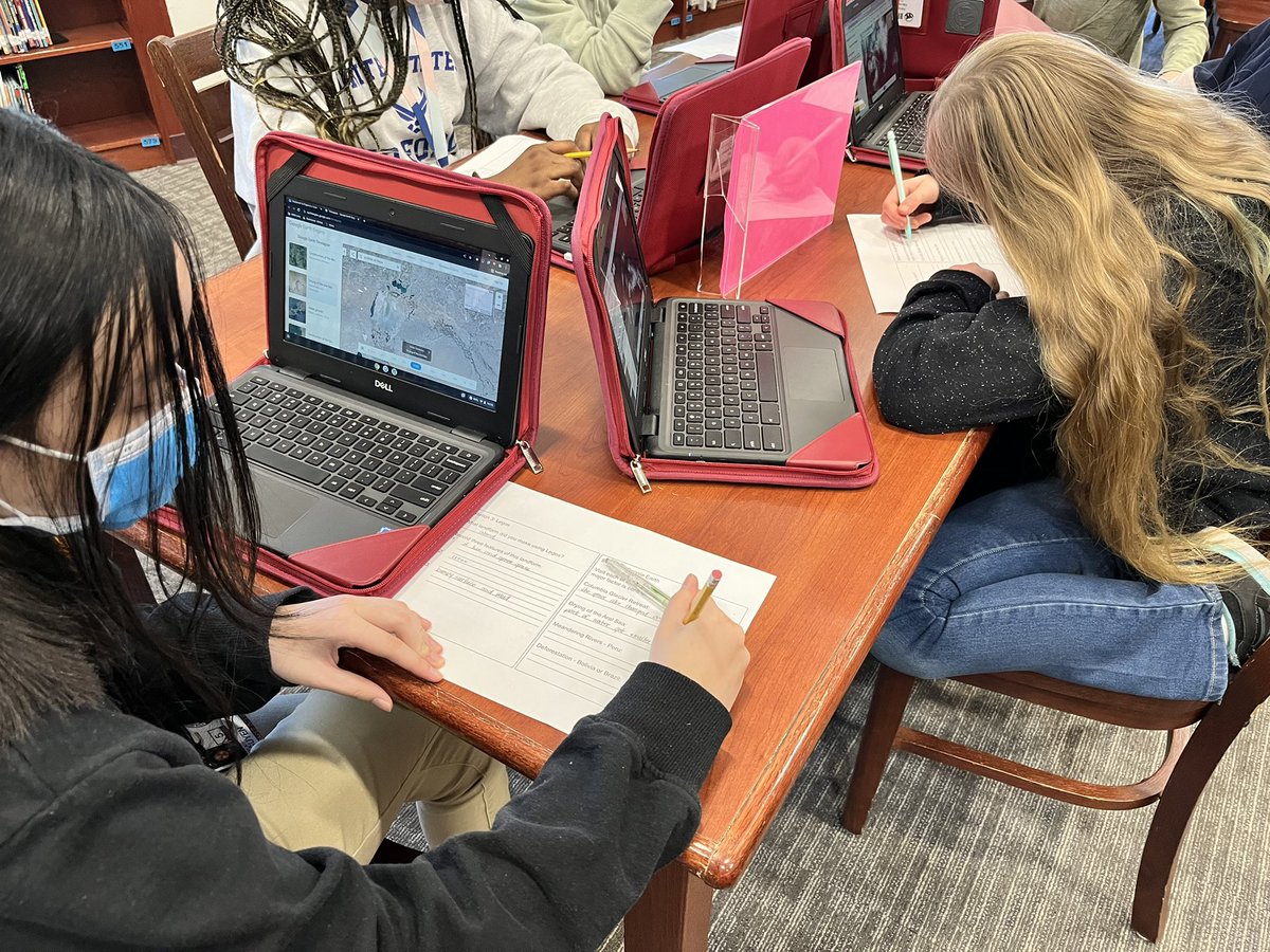 Science Makerspaces in the <a href="/DraperPatriots/">Draper Intermediate</a> Library with Lego Landforms, Google Earth, Shadow Measuring, and coding with Spheros! <a href="/WISDLibraries/">Wylie ISD Library Media Services</a>