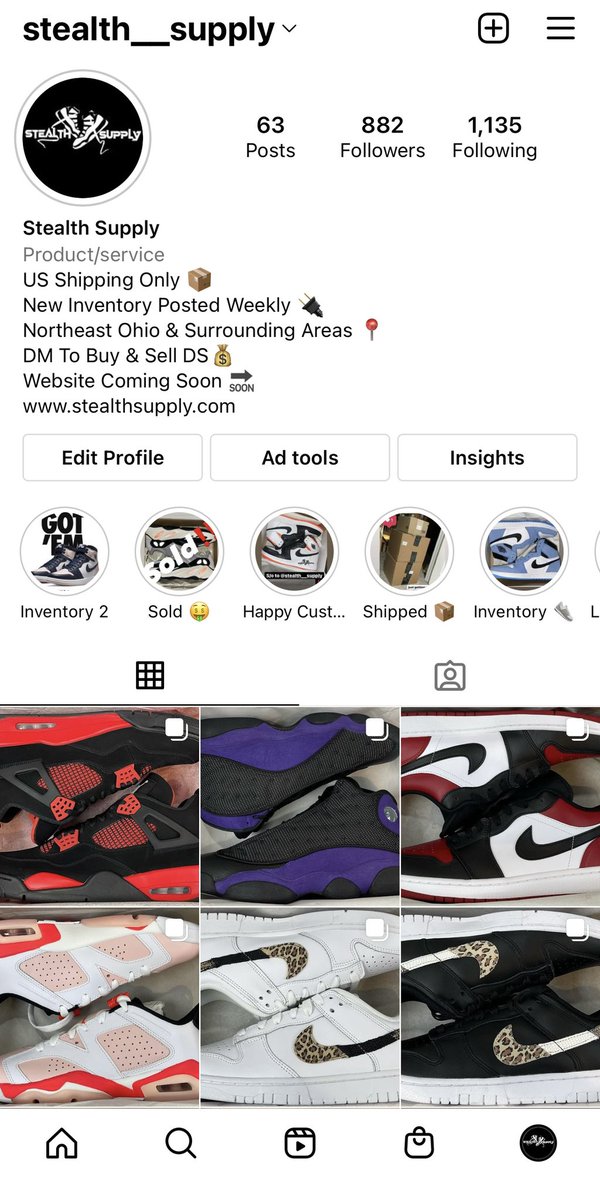 MFaraj94's tweet photo. Twitter fam 🚨, I have a Instagram shoe business and I’m always looking to get my follower count up and find new customers so if you don’t follow me already please go do so at @stealth__supply (double underscore) on IG. A few retweets &amp; likes go a long way‼️🤞❤️ https://t.co/1zDsVw6c4O