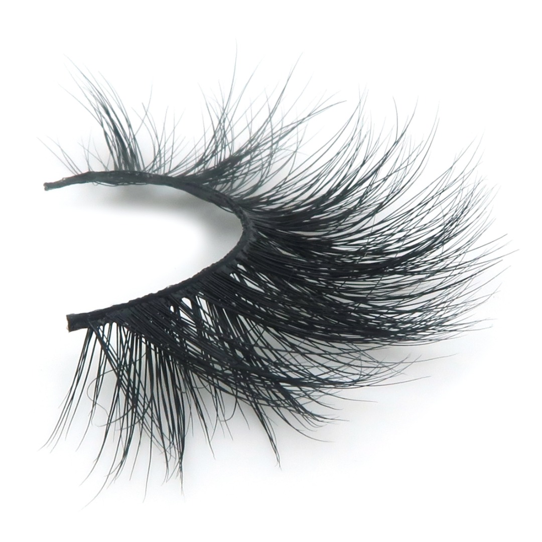 Nobellecosmetic's tweet photo. It Speaks ROYALTY, CLASS, PREMIUM. Luxurious lashes, so unique for that Golden Beaut style.
 Rock this piece for that Flamboyant Valentine look.

Click the link in bio to get yours.
#lash #lashes #beautiful  #photography #minklashes #lashsales #valsales #semipermanentlashes https://t.co/8gyQR9oYK0