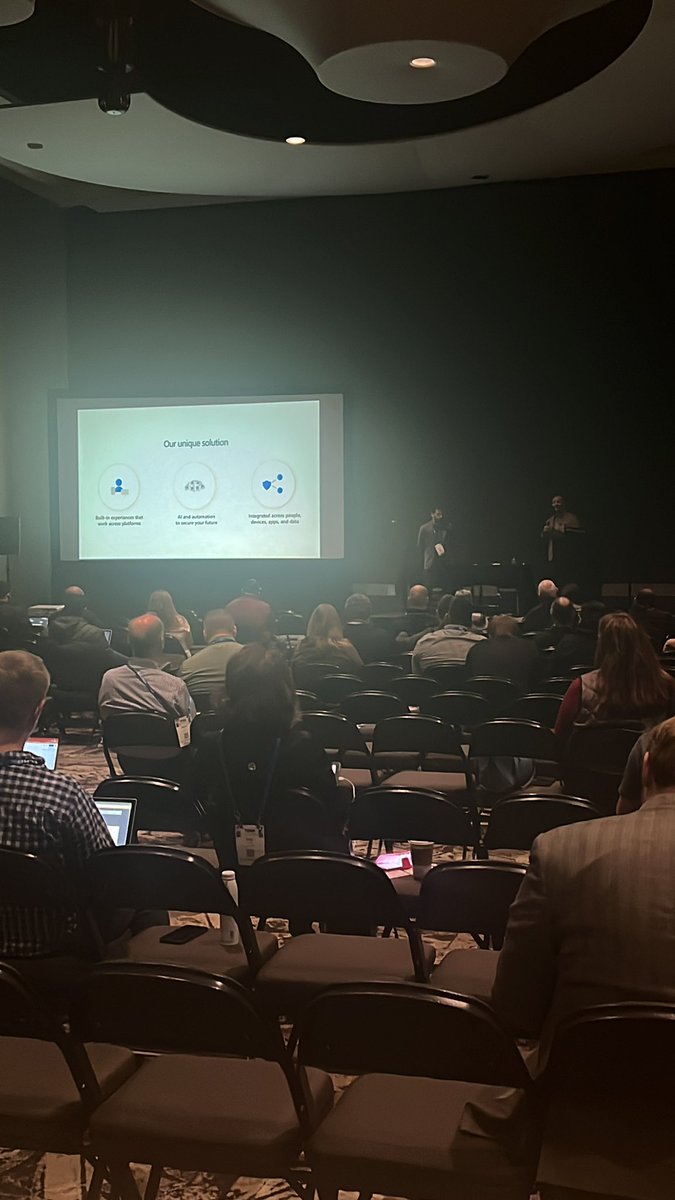 Shea Lorne tweet media