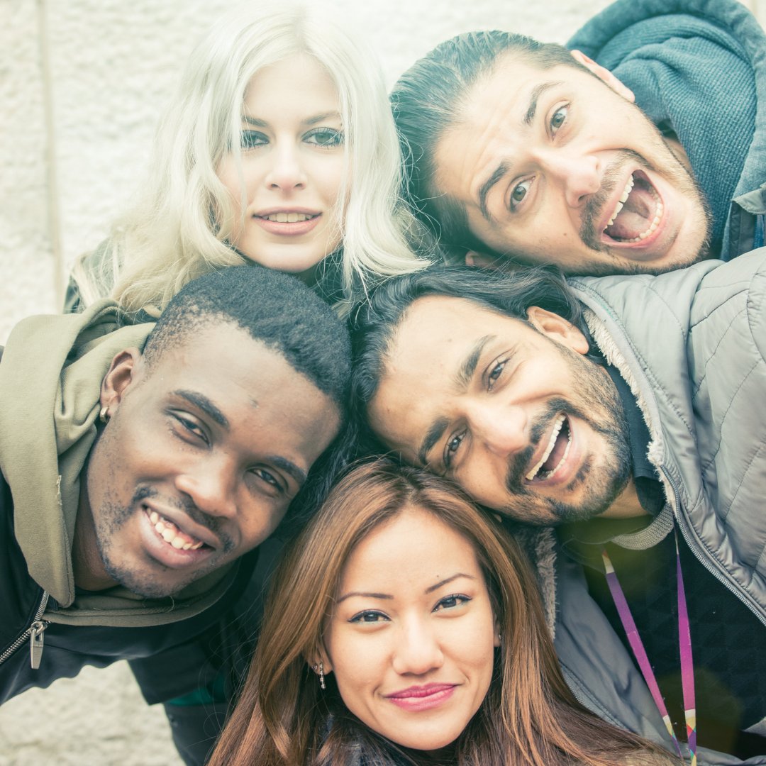 hiveartmedia's tweet photo. #TipTuesday: Figure out the buyer persona of your target audience when it comes to #contentmarketing. Since each member of your target audience has unique habits, interests, and preferences, putting faces on a faceless audience is essential to creating more engaging content. https://t.co/zD0iTq33QV