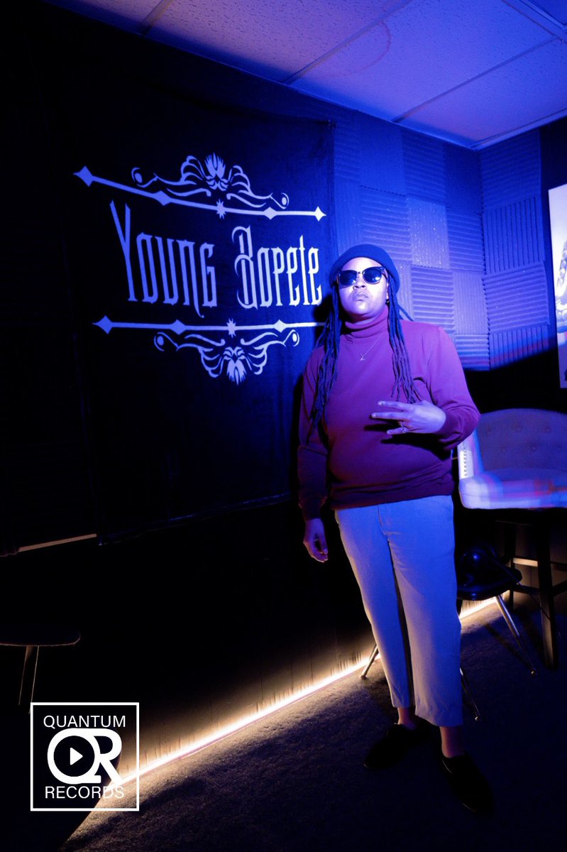 QuantumRecord's tweet photo. #NOVBoot is in Album mode #QuantumRecords engineered all song on LLB be on the look out #YoungBopeteStudios Book your session today #YoungBopete #BopeteCookinUpTheSauce @YoungBopete
Booking: https://t.co/uX2qIVF1Zt https://t.co/XX3pwNbmjj