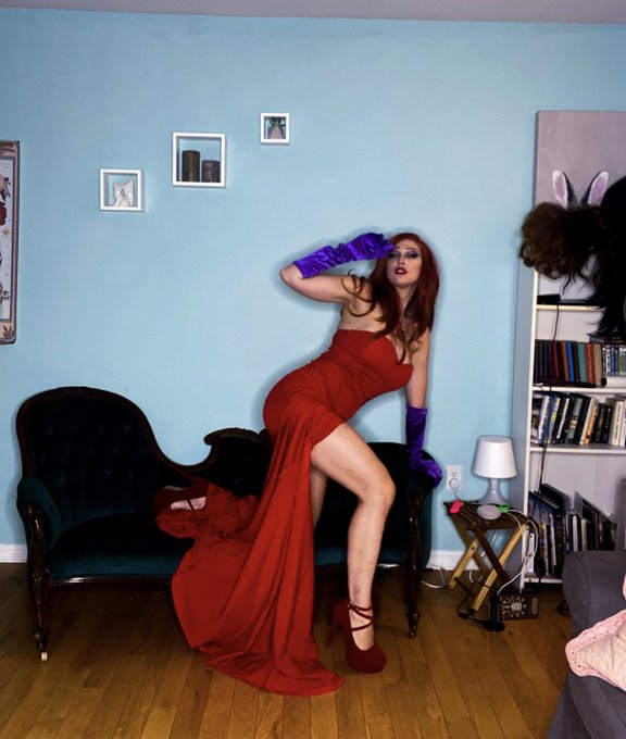 1 pic. This is how I&rsquo;ve leveled up my work in a year. Both are Jessica Rabbit sets I&rsquo;ve self shot for