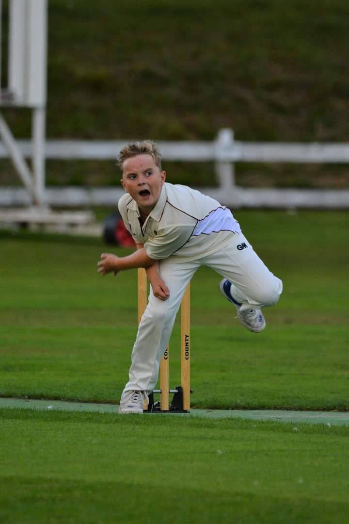BedworthCricket's tweet photo. We are delighted to have today launched our crowdfunding page looking to raise funds for a new artificial pitch and improving the facilities for all. Lots of rewards for donations as well, have a look at what you could get for supporting the club! 

https://t.co/qv40xVtQdU https://t.co/NME6d9hY9R