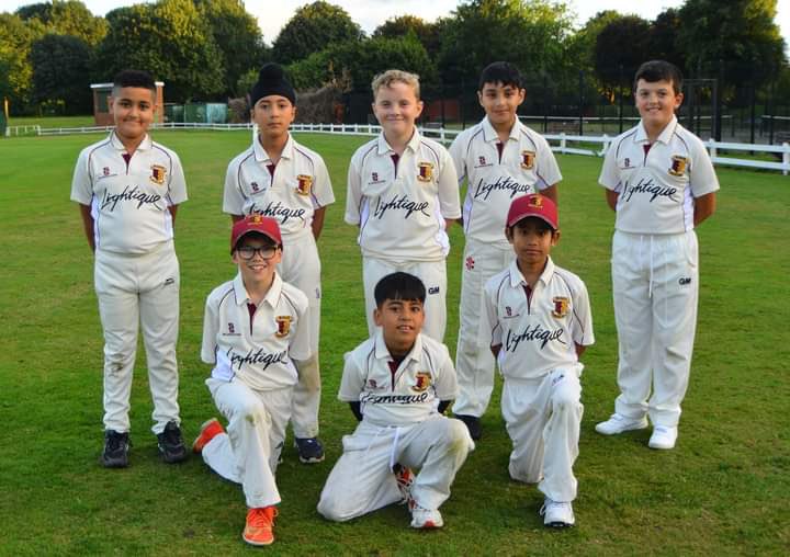 BedworthCricket's tweet photo. We are delighted to have today launched our crowdfunding page looking to raise funds for a new artificial pitch and improving the facilities for all. Lots of rewards for donations as well, have a look at what you could get for supporting the club! 

https://t.co/qv40xVtQdU https://t.co/NME6d9hY9R