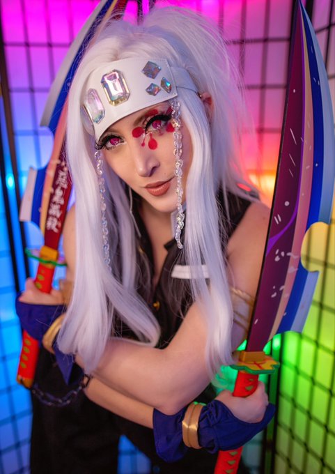 Vamplette - The god of flashiness ~ Tengen Uzui ❤️ https://t.co/kqtE1GlM0R
