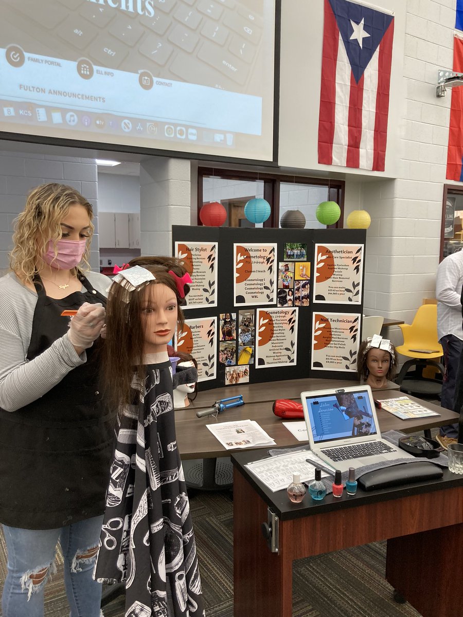 BBrownCounselor's tweet photo. Our pathways prepare students for real-world careers such as public safety, healthcare, business, technology, and construction. #CareerPathwayFair #GoFalcons #CollegeAndCareerReady #CTE https://t.co/ohk5QWqXIe