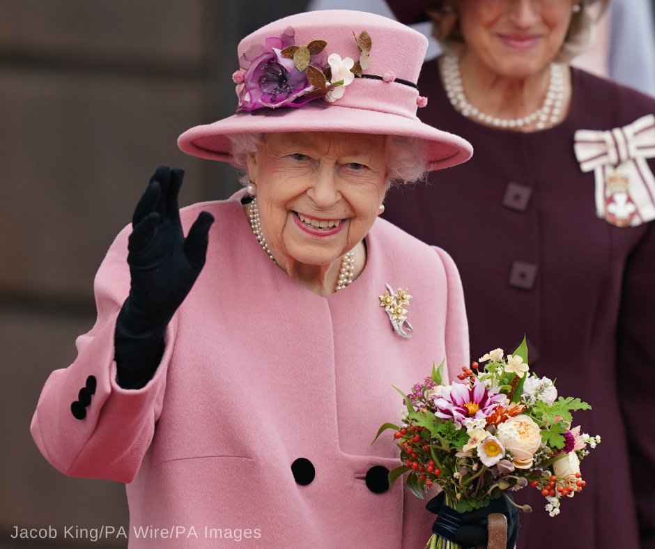 North_Ayrshire's tweet photo. 📣To celebrate the Queen's Platinum Jubilee, community groups and organisations are being invited to apply for £250, £500, or £1,000 grants via our Queen's Jubilee Fund👑
Groups have until the end of Feb to apply⌛️
Read more here👉https://t.co/xHagndjUrG 
@NAyrshireCPP @HACIrvine https://t.co/1aNZmFU1QT