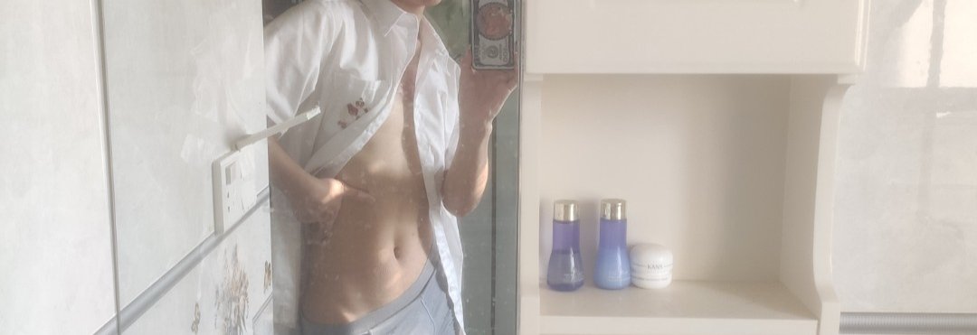 NobleFord7's tweet photo. 啊嘞……，为自己的欲望消费一下而已嘛，怎么会有错呢。你说是吧，臭宝。 #男高中生 #男子高校生 #男體 #欲望 #GV https://t.co/fATVwttwQ9