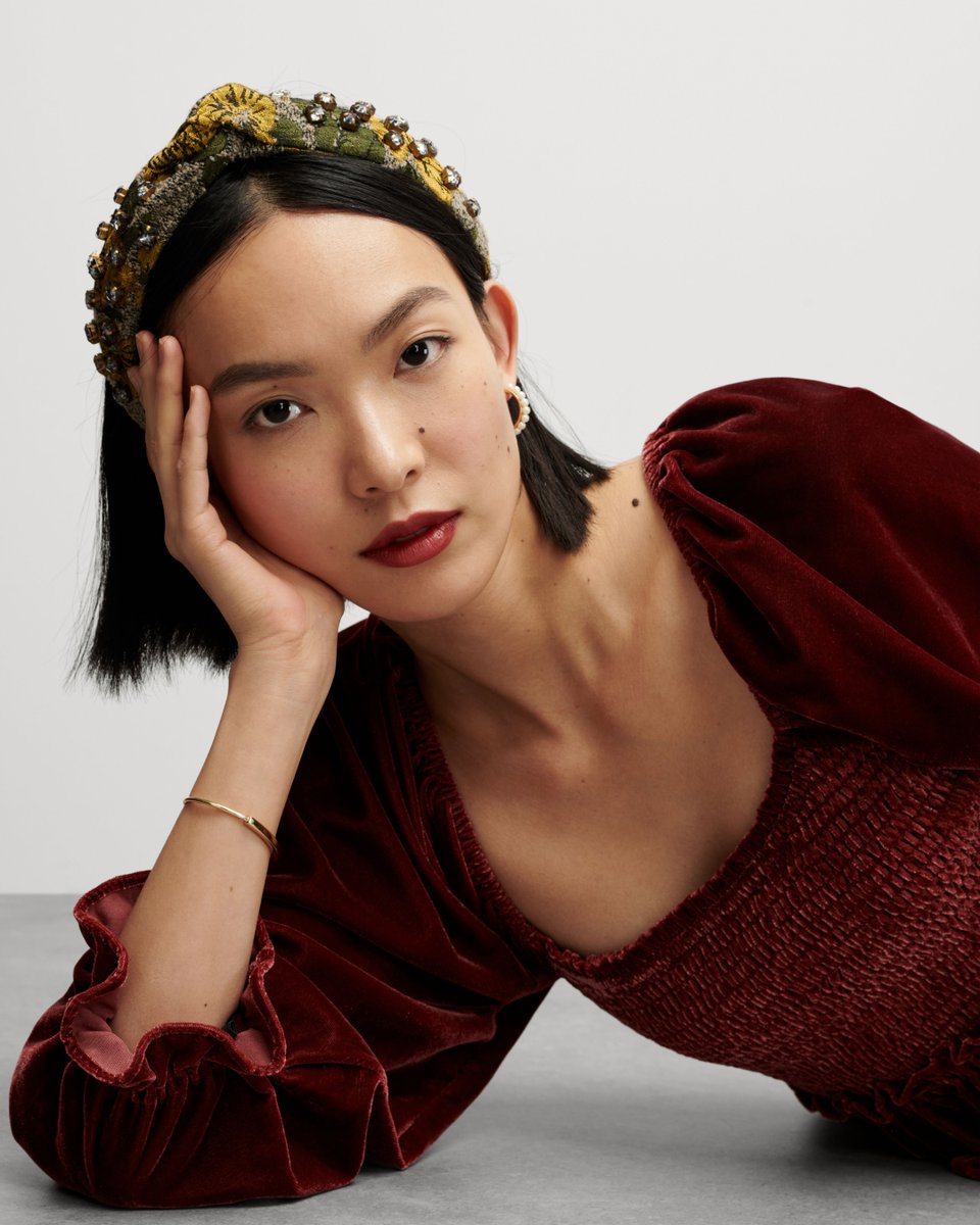 stitchfix's tweet image. There’s only two ways to feel about Autumn Adeigbo accessories. You love them, or you LOVE them. 😉

Get your faves at Stitch Fix Freestyle before they sell out.