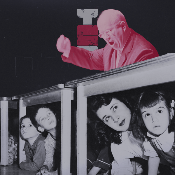 thecoldestdrop's tweet photo. Fears of nuclear attacks during the Cold War were very intense and real. American schoolchildren practiced their “duck and cover” drills daily to learn how to hide under their desks. But, this would have provided virtually no protection from a nuclear blast.
#NFT #NFTGame https://t.co/RS5hV3cxfi