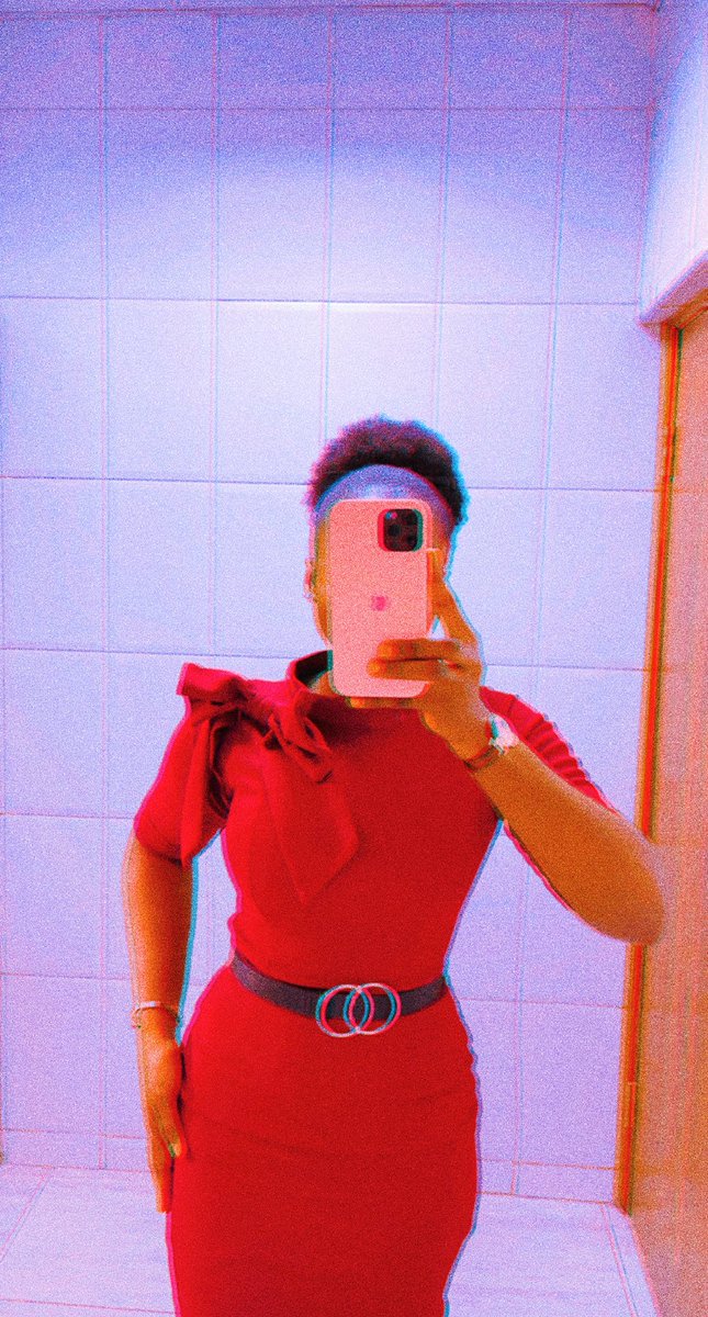 edd_april's tweet photo. Laconic ✨💅🏾🤟🏾 https://t.co/DwAhuw7f2r