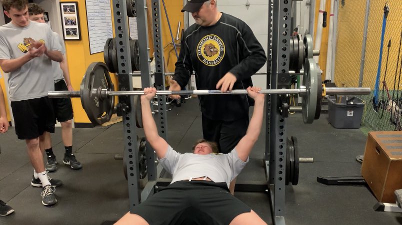 PghDawgs's tweet photo. After 2 sessions per week for the last 20 weeks our guys tore it up on Dawg Strong Max night. The gains have been incredible
Bench PRs (200pus)
2023s
Mccann, Ray, Arrigo: 205
Maine, Donis, Bigam: 215
Pechart: 245
Zorn:250

2024s
Somers:205
Sarcone:215
Alexander:215
Venezia: 265 https://t.co/tx15xx5Yyj