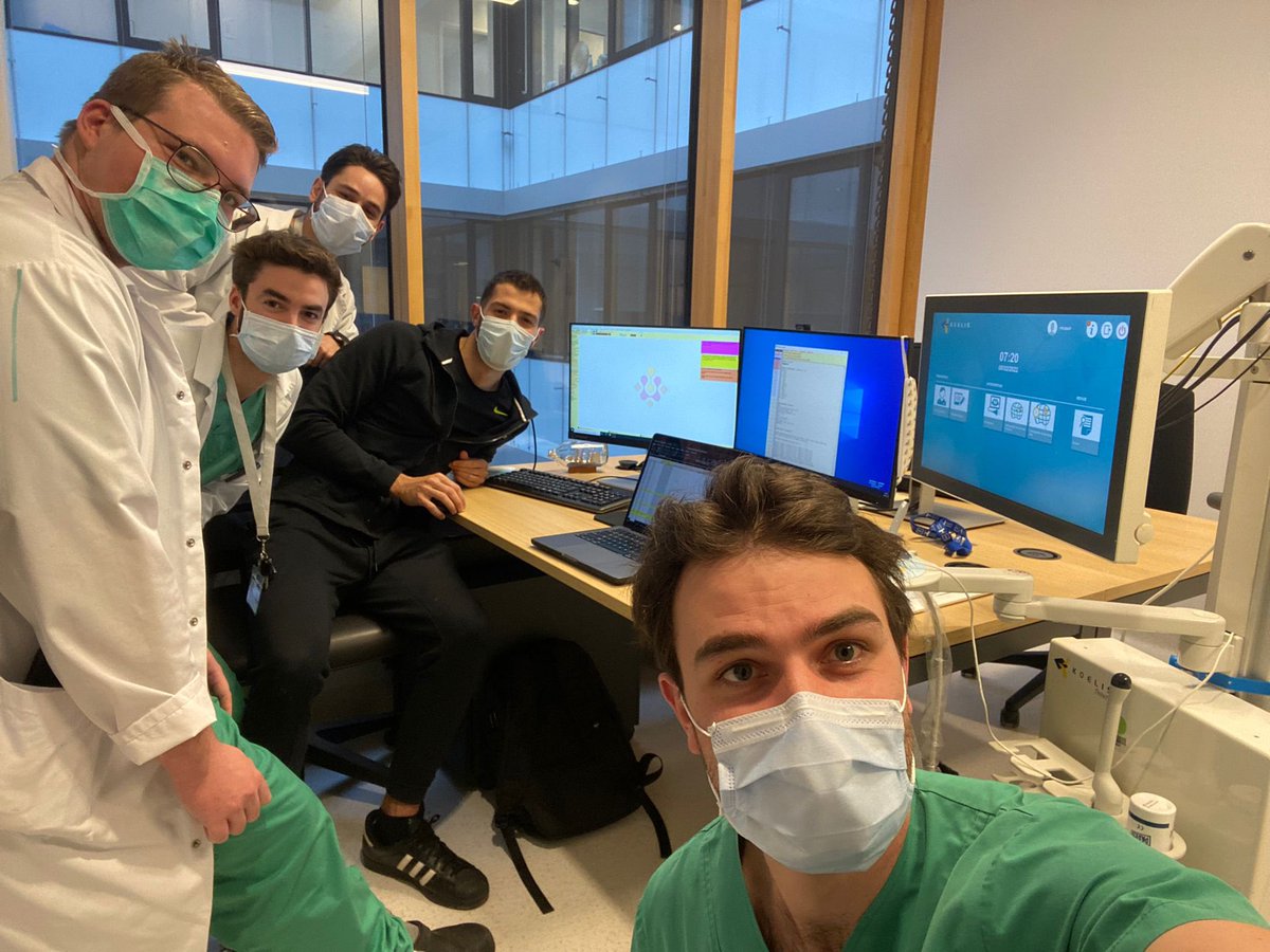 RomDiamand's tweet photo. Dedicated #prostate #biopsy research team at @JulesBordet w/ @KoelisBx 🔥🧠 @valclnt @PeltierAlexand8 @ThRoumeguere #perilesional #PCa https://t.co/P0TQUyYUZR