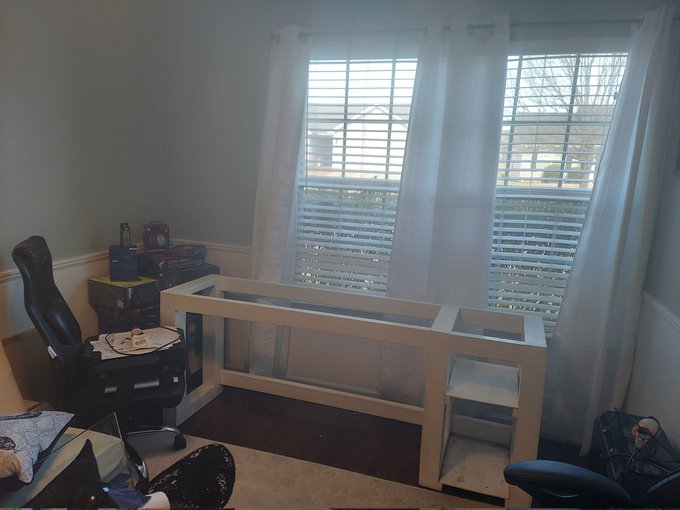 What am I doing today you ask? Well I'm expanding my desk to take up that whole wall so I can double