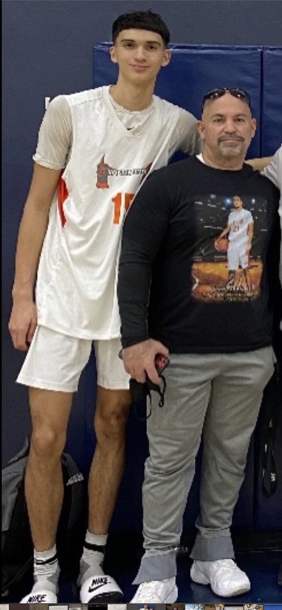 It’s been an incredible journey the last 7 yrs. Isaac Garcia (2022) has class, character, is humble, is honest, and is a role model. His HS career is coming to end, but bigger things are on the horizon! I am forever grateful for him. 🙏👏🙌👊 #godspeed #tucsonlegend <a href="/isaacgd15/">isaac</a>