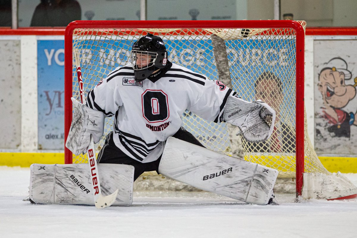 spokanechiefs's tweet photo. ✍️ | The Chiefs have signed 2020 goaltending prospect Cooper Michaluk ('05) to a #WHL Standard Player Agreement!

He's expected to join the team this week as an Affiliated Player. Welcome to Spokane, Cooper!

📰 | https://t.co/W2sNXC0gwF

#GoChiefsGo | 📸 Garrett James https://t.co/jgosz5rPud