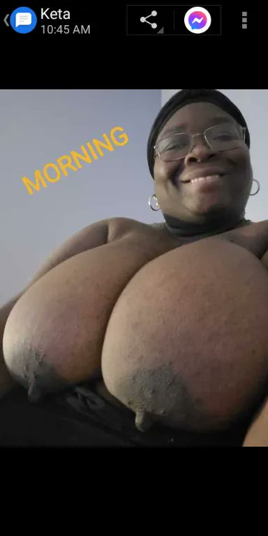 SuperFreak692's tweet photo. Big titties Tuesday nice big nipples👅💦 https://t.co/ojucZS6qbU