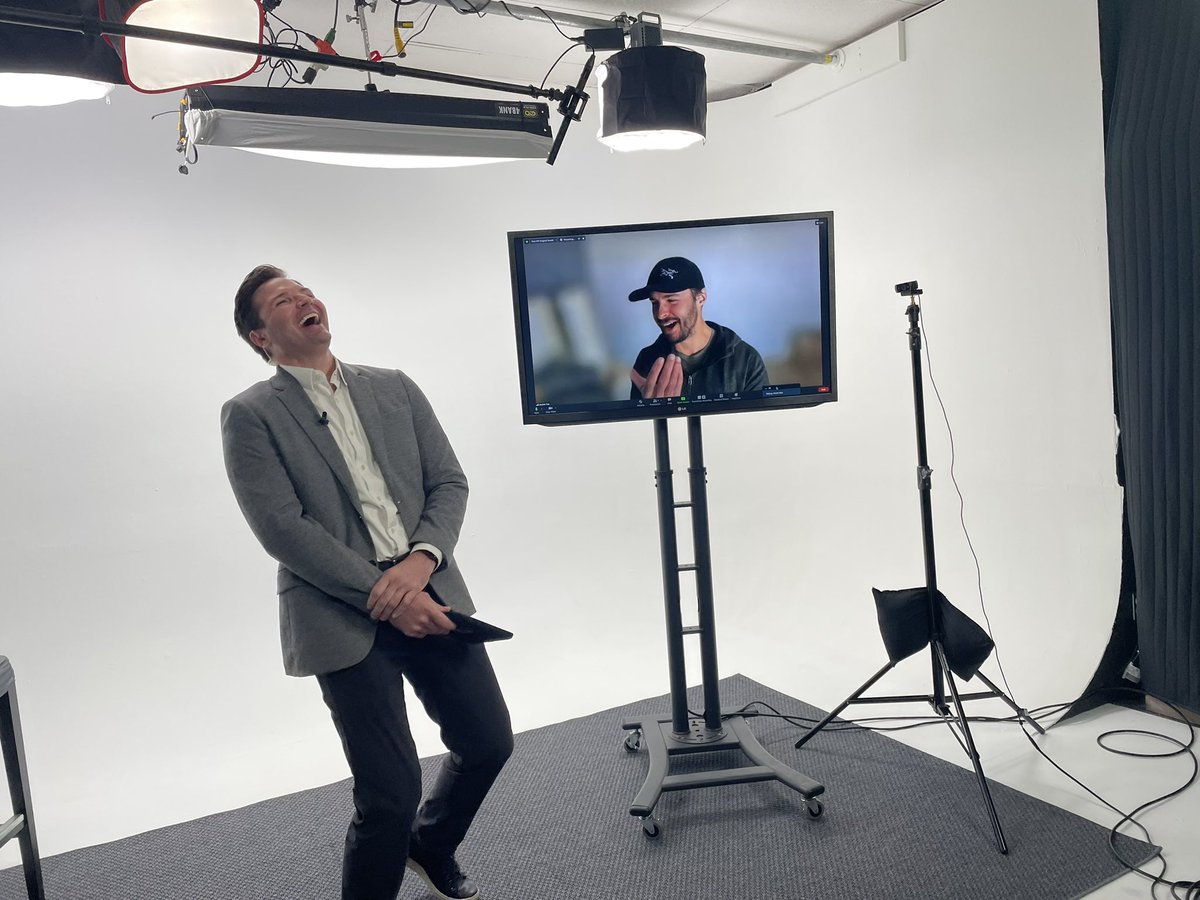 CommonWell's tweet photo. We always have fun connecting with our members during #CommonWellTV, especially when we get to share a few belly laughs 😂 @Human_API #InteropDoneRight https://t.co/spe1R5rQta