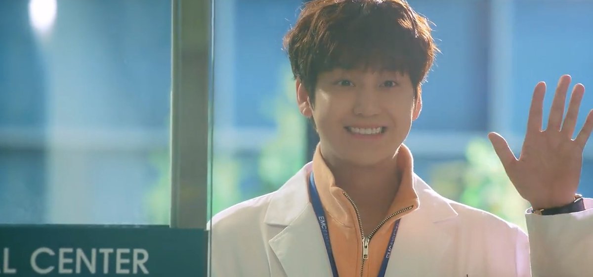 kdramandswift's tweet photo. hi from go seung tak omg he always looks like a baby #GhostDoctor https://t.co/nODu2SRpCT