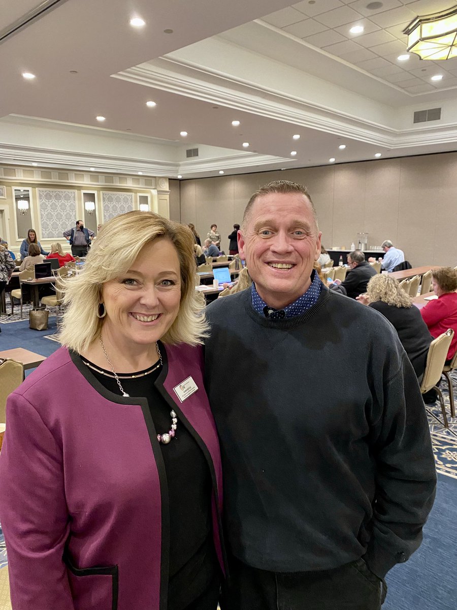 KarenBoyles1's tweet photo. Happy to be spending time with our NEW CTE Directors from the NW Region this week. They are learning tons of useful information at the NCACTEA CTE Administrators Conference. #CTEforNC #NWRegionNCCTE #BetterTogether https://t.co/E0yzSgoKSi