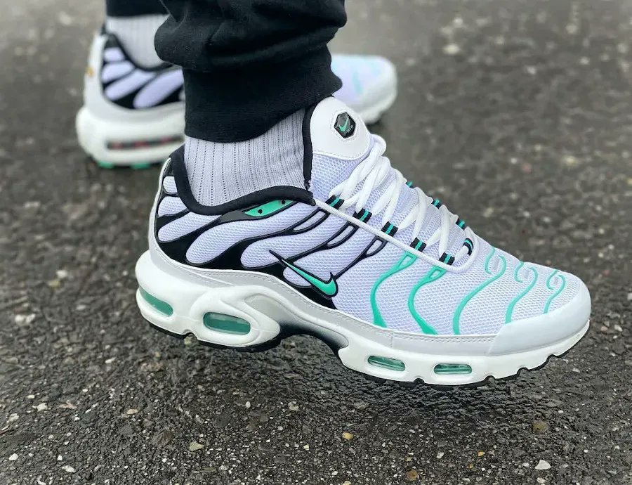 air max hyper jade