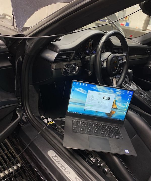 GIAC_Tuning's tweet photo. #GIAC obd port flashing for 991.2 and 982 vehicles. ECU removal no longer needed and in as little as 35 minutes, your vehicle can be #GIACtuned and ready to go.  

#porsche #porschetuning #tuning #porsche991 #porsche982 #porsche911 #porschecayman #porsche718 https://t.co/Q7KVkh8d7q