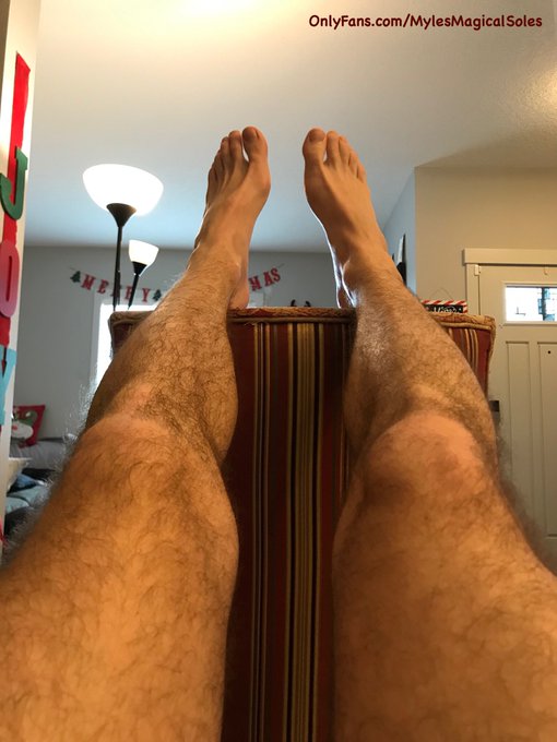 I have so many pups who are craving the tops of my feet&hellip; Does this little taste make your mouth water<a href="/tag/footslave"class="tags"><span>#footslave</span></a><a href="/tag/suckmytoes"class="tags"><span>#suckmytoes</span></a><a href="/tag/footslavetraining"class="tags"><span>#footslavetraining</span></a><a href="/tag/smellmyfeet"class="tags"><span>#smellmyfeet</span></a>