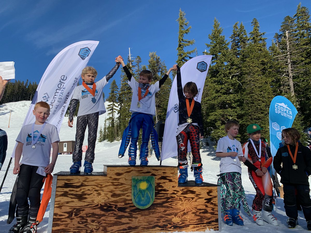 WRE_TheGorge's tweet photo. ⛷��Windermere Cooper Duel🏂
This Weekend, over 350 kids participated in this Ski Race Event! What an amazing turn out! Quick Thank you to everyone who made this event so special!💙
#WindermereRealEstate #GorgeWindermere https://t.co/Xp4dale1RB