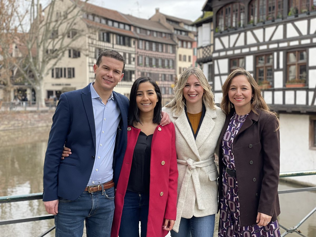 France24_fr's tweet photo. 🚘 Première étape : #Strasbourg, dans le #GrandEst. 

Suivez l’équipe du #roadtripf24 ⤵️
@zohrabenmiloud @haxieMB @erikaolavarria1 @MohamedF24 @Armelle_caux @SaraBertilsson @AbdelbostA https://t.co/1GaU3KBjqh