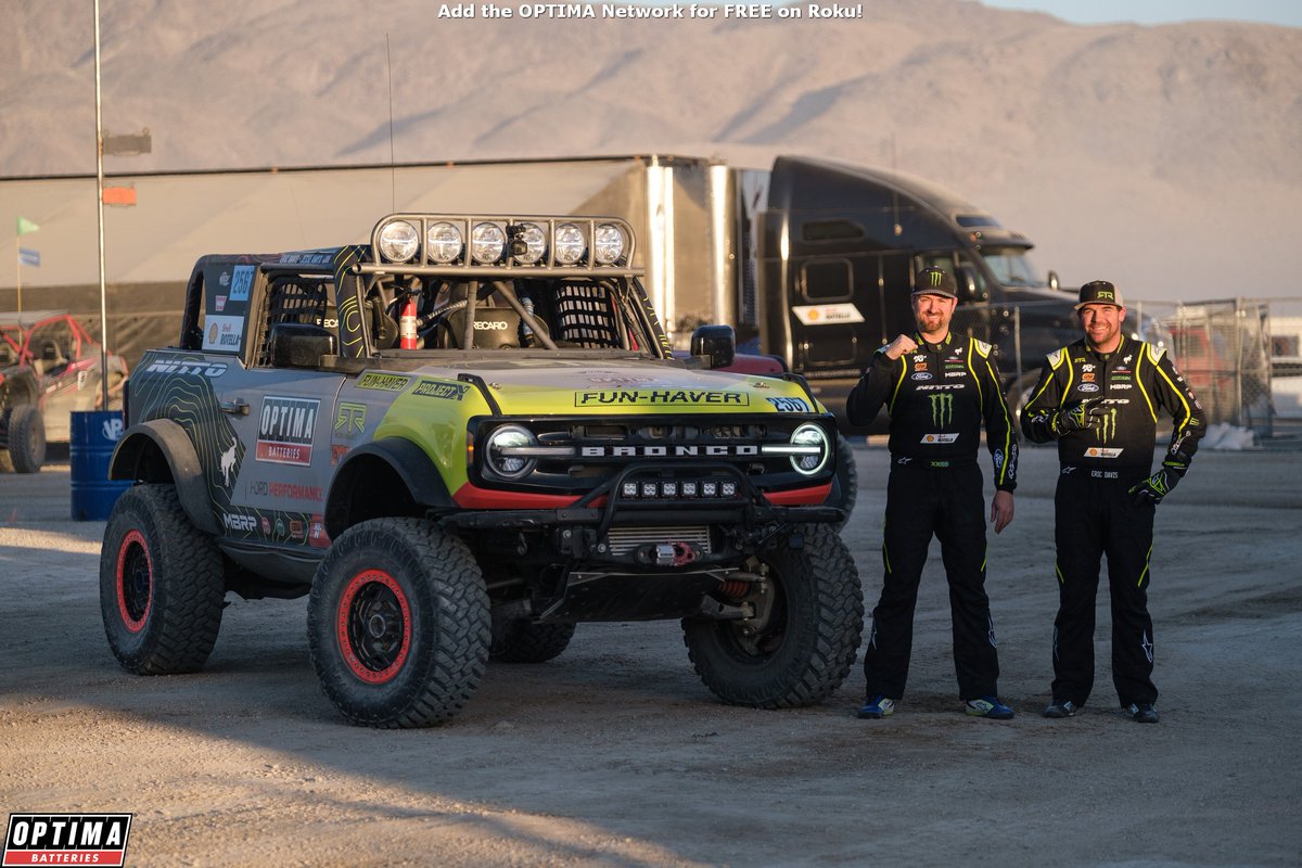 OptimaBatteries's tweet photo. What a fantastic run by @VaughnGittinJr & the #Funhaver team in the #OPTIMAbatteries sponsored #FordBronco at the @4WheelParts #EveryManChallenge at @KingoftheHammer
https://t.co/yuvwHw7pNM https://t.co/rQvPOKF1bS