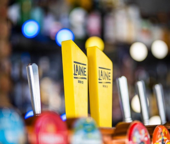 LaineBrewCo's tweet photo. "Oh, thank f*ck, they've got Laine on tap" 👀

#LaineBrewCo #CraftBeer #CraftBrewery https://t.co/AtLVxbP8lF