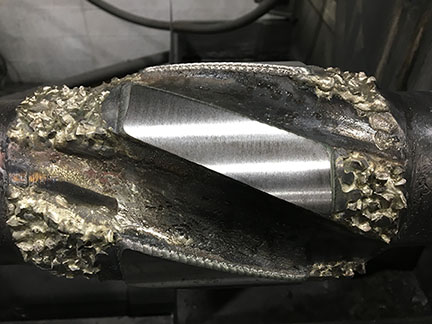 HeatAlberta's tweet photo. #AIHT #ApolloClad Hybrid application with Laser & Composite rod combination. #technology #laserclad #customersolutions https://t.co/VlNhNH92I1