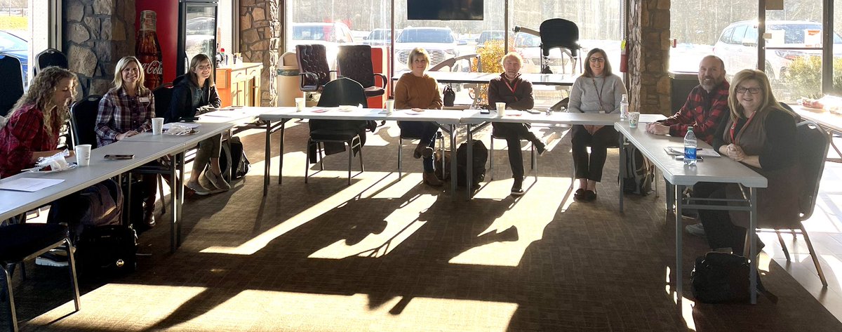 SarahTAdamsOrr's tweet photo. Todayโs CSIP meeting: Our school counselors do everything from helping illuminate paths of post secondary success to linking families in our community with organizations to help meet basic needs of clothing & food in times of crisis. โค๏ธ @OzarkTigers #ContinuousSchoolImprovement https://t.co/jWuWipk2Sw