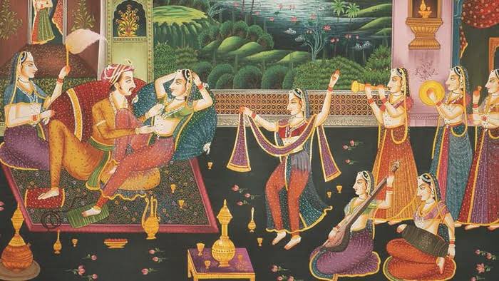 YusufDFI's tweet photo. Pic 1- Mughal era painting. Notice the women in black tents. 
Pic 2- Pic of Muslim women in India from 19th century. Notice the black tent
Pic 3- Muslim family 20th century (likely Bohras). Notice the black tent

Pics: Google search https://t.co/xGDaq343hj