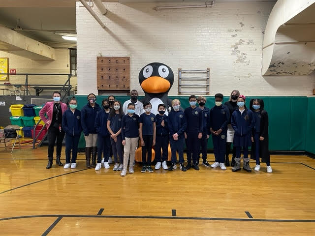 BayonneBOE's tweet photo. Congrats to @VroomSchool ST MATH winners! Ms. Decanto's (4th) &amp; Ms. Kuznetsova's (6th) classes got to strike a pose with JiJi for all their hard work! https://t.co/ZHeyx7bnpZ