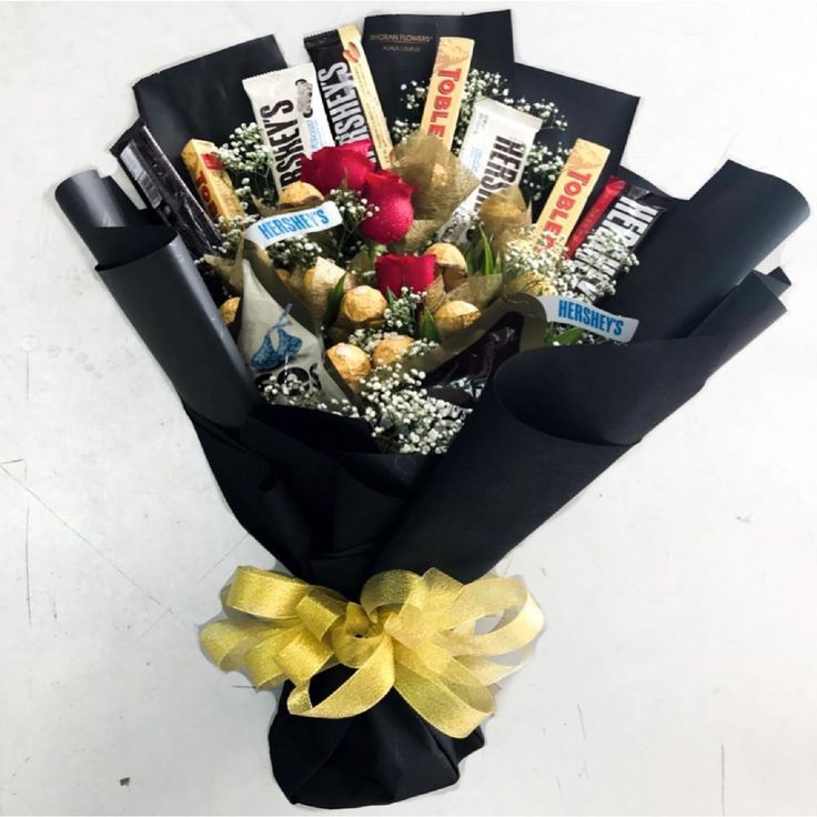Khushi_jangid_'s tweet photo. #HappyChocolateDay guy's🤤
Today is one of my fvt day.

#chocolates #ChocolateDay #Chocolateslover #ChocolateCity https://t.co/b9Y02oTUVT