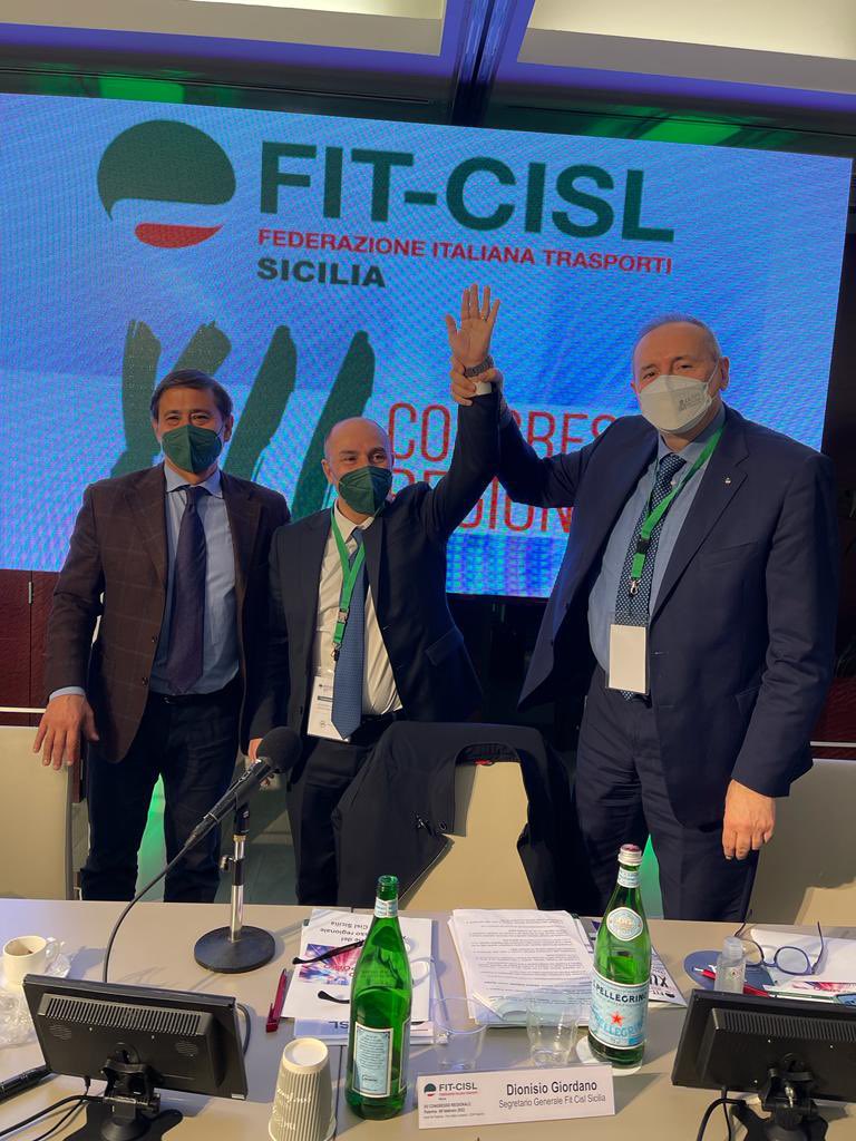 salvopellecchia's tweet image. Oggi #8Febbraio a #Palermo il CG @FitSicilia_cisl ha eletto Seg. Gen.le #DionisioGiordano, Seg.Gen.Agg. #ADeiBardi, Seg. Regionali #CArduino, #DTraina.   Congratulazioni e buon lavoro!  #CresciamoConTrasporto @FitCisl @CislSicilia #SebastianoCappuccio