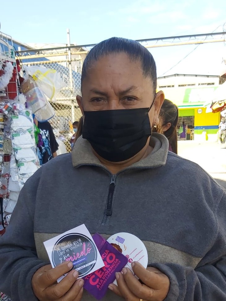 Las_Melidas's tweet photo. Hoy recorrimos las calles de Cojutepeque para promocionar nuestra campaña #ToleranciaCero a la violencia contra las mujeres. Además dimos información de los servicios de atención jurídica y psicológica que damos Las Mélidas. #LineaAmiga 22260275 #Mujeres #Jóvenes #empoderadas https://t.co/Q1YTr1R8ce