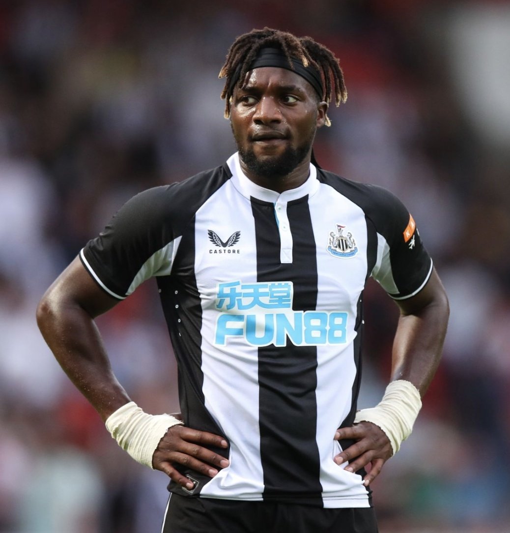 😍 If Allan Saint-Maximin scores against Everton tonight I'll give £50 CASH to one of you lucky people!

To Enter: 👇

1️⃣ RT this Tweet 
2️⃣ Follow <a href="/racingblogger/">Stephen R Power</a>
 
#NEWEVE #Newcastle #Everton